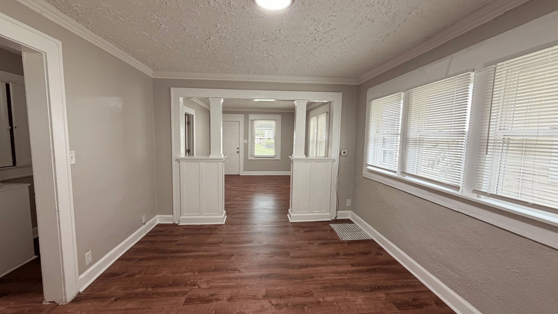 610 N Linwood Ave in Indianapolis, IN! This charming house features 2 bedrooms and 1 full bath – photo 2