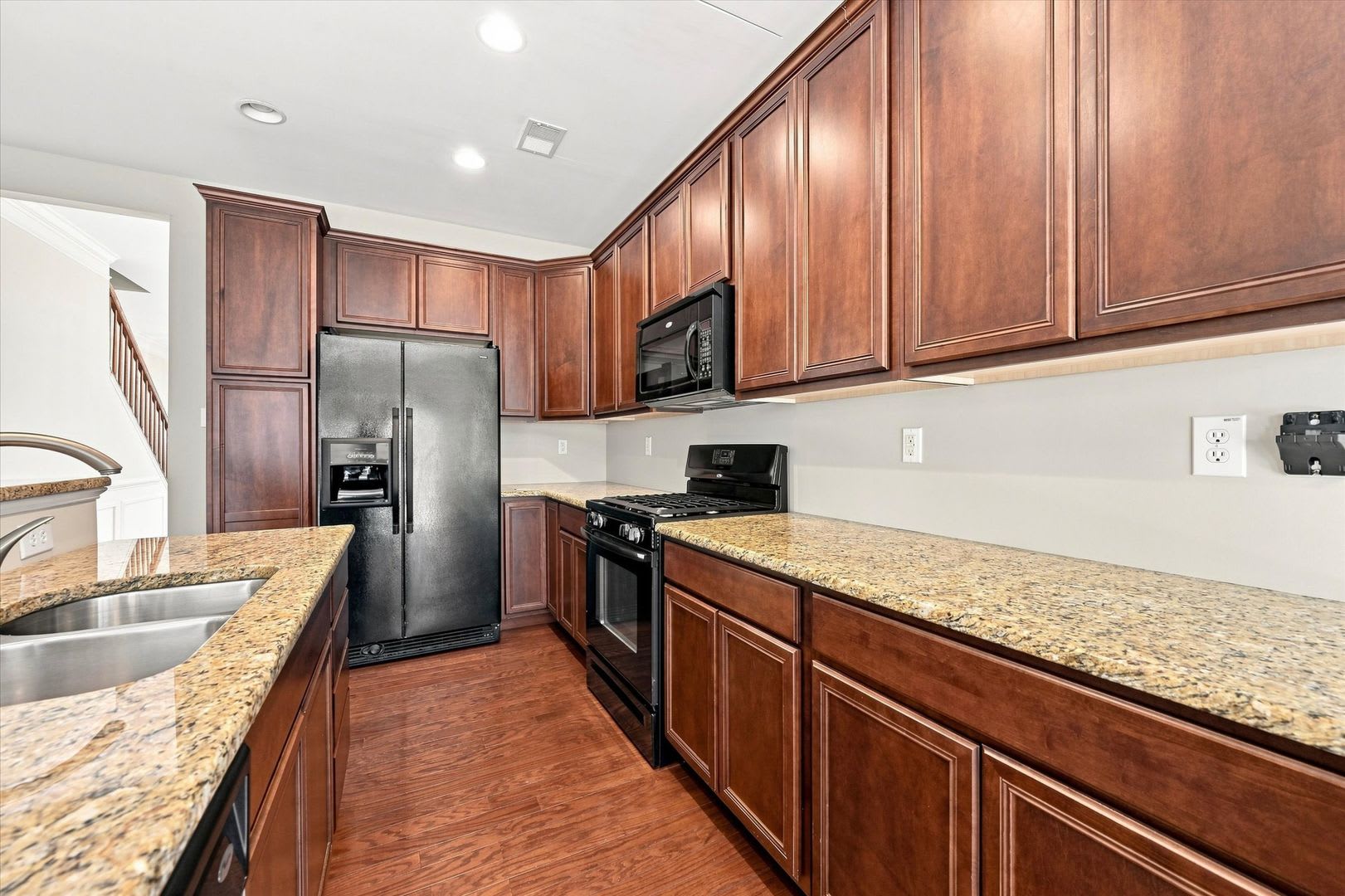 Rare Rental Opportunity in the Desirable Hillview 55+ Community – photo 5
