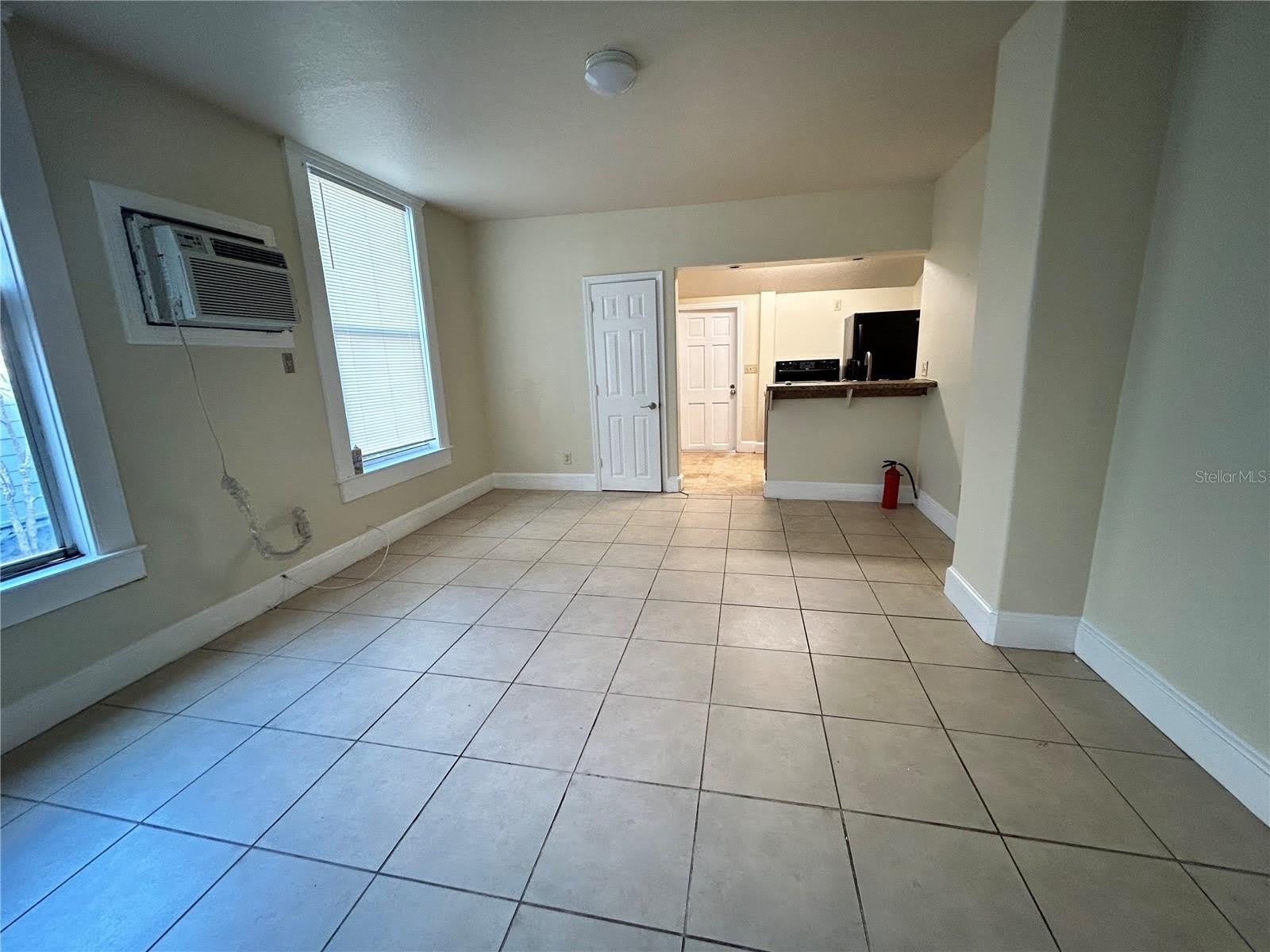 727 DARTMOOR Street N – photo 3