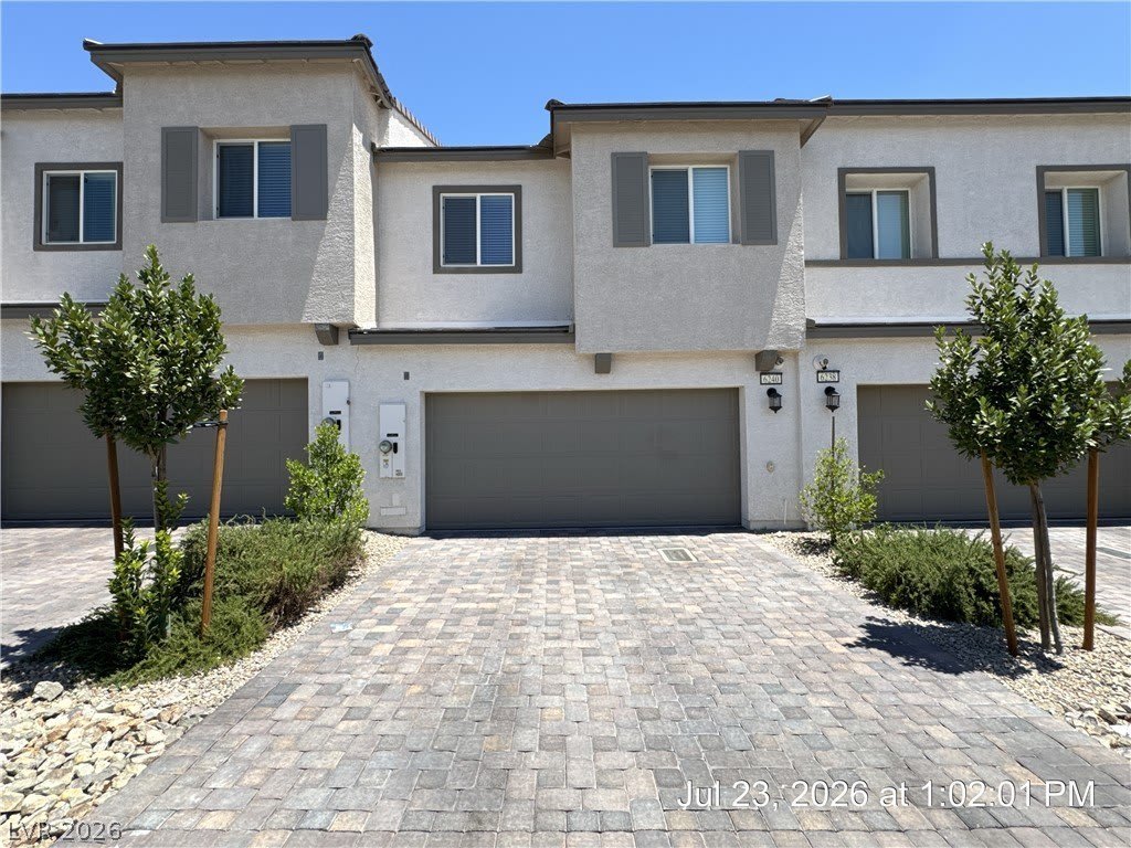 6240 Foxes Dale Street – photo 2