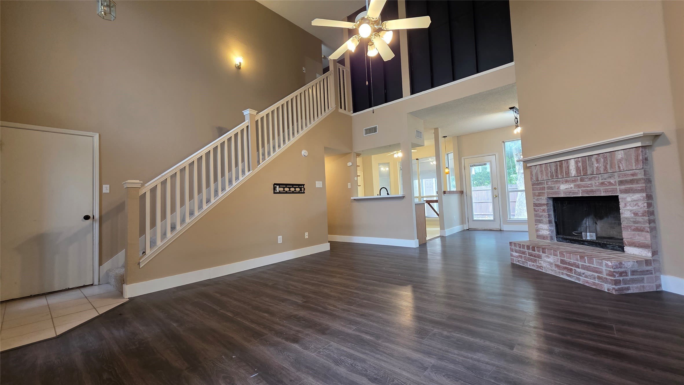 108 Indian Oaks Trail – photo 3