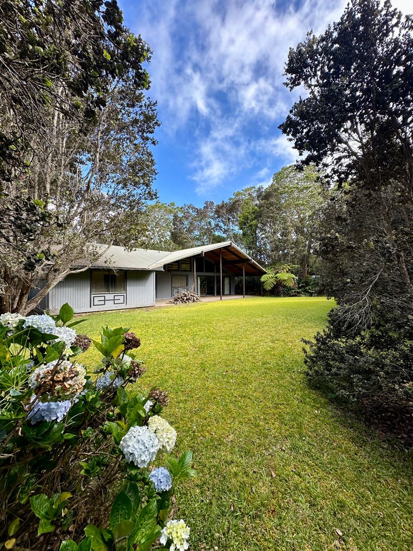 Volcano Golf Course 3 Bedroom Home – photo 2