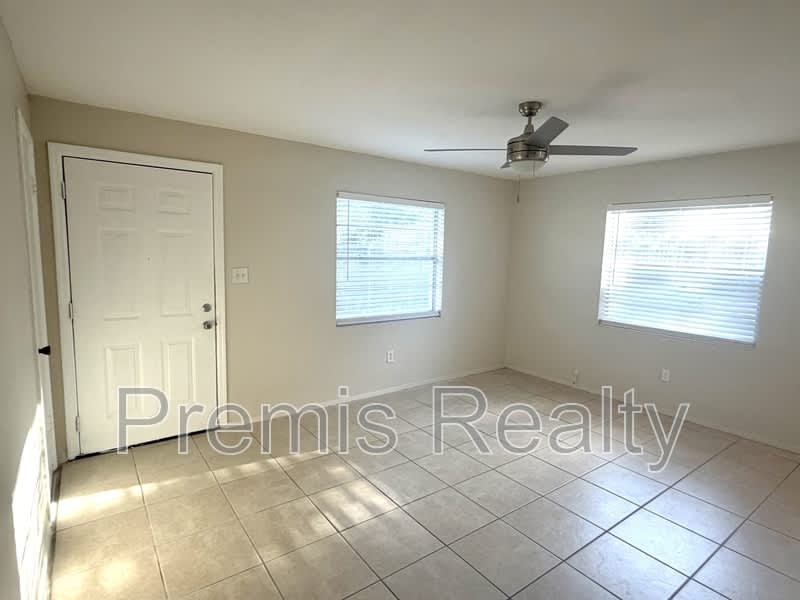 1356 Boylan Avenue A – photo 2