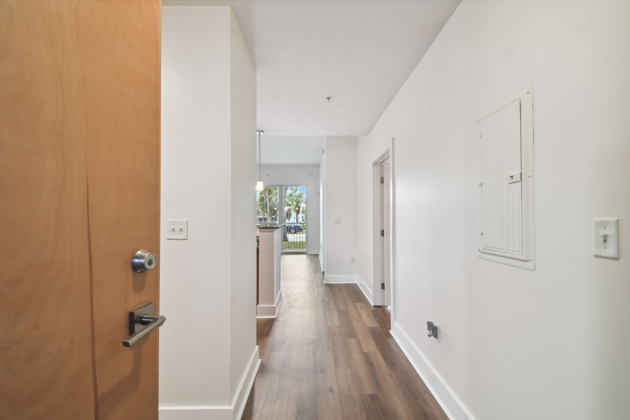 1501 Doyle Carlton Drive – photo 2