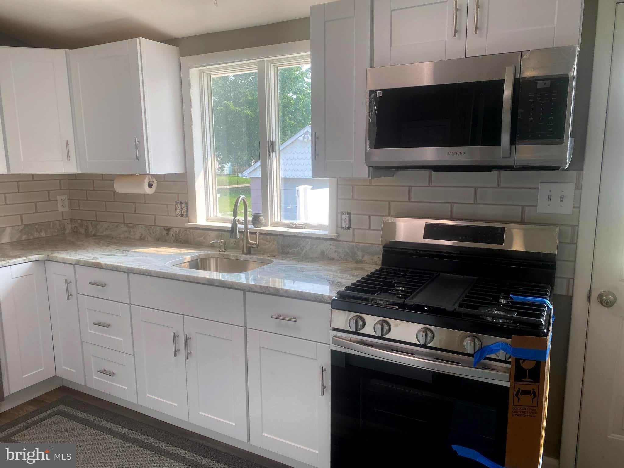516 SUMMIT Avenue – photo 5