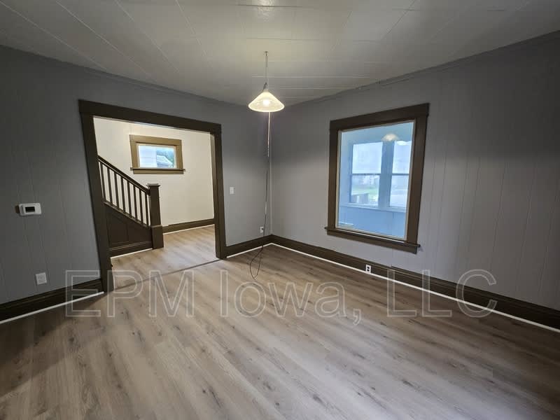 419 Bratnober Street – photo 2