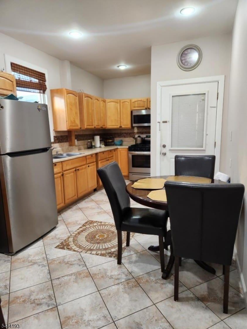 342 Rosehill Pl – photo 4