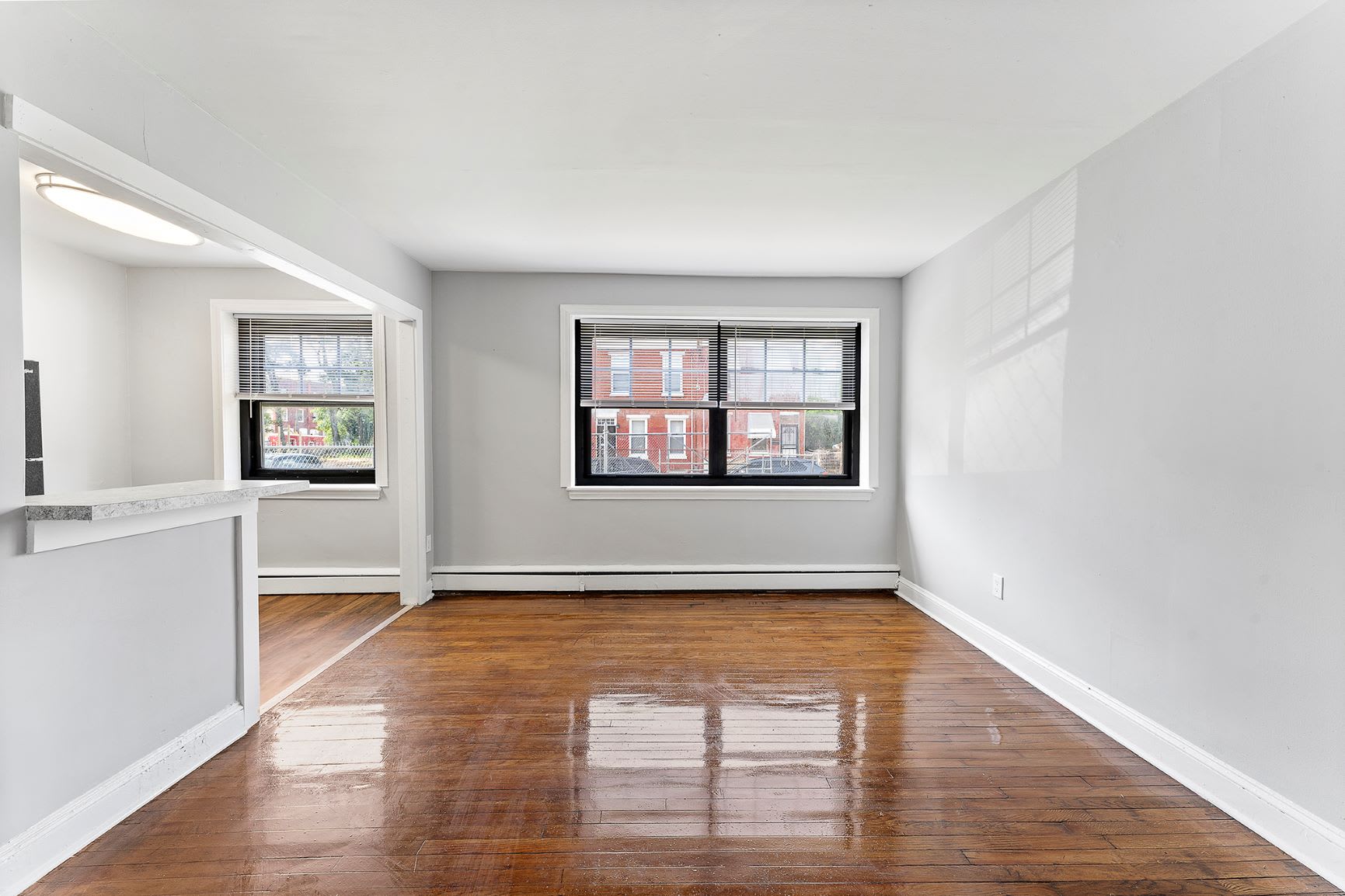 Girard court – photo 3