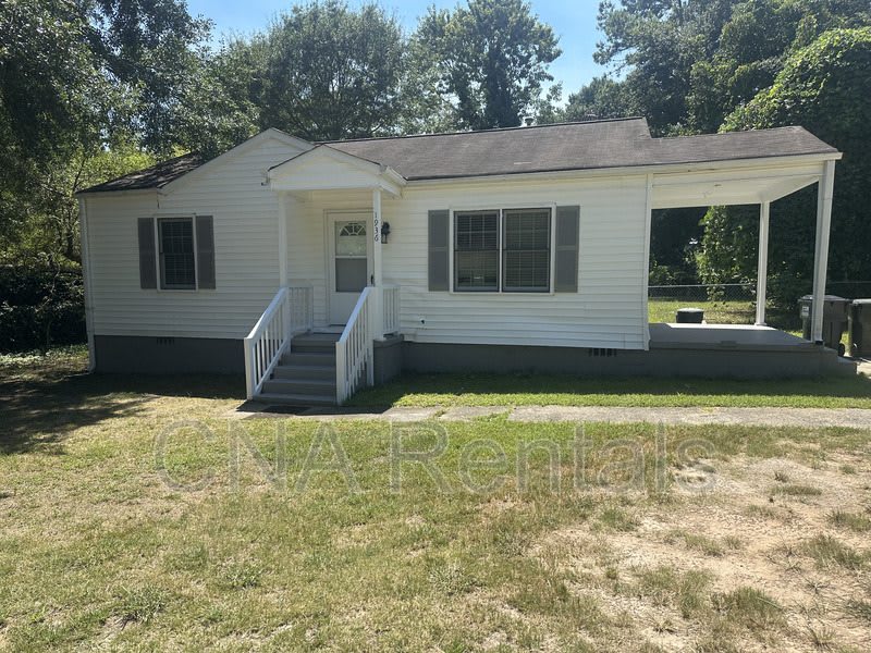 1936 Clearwater Drive – photo 1