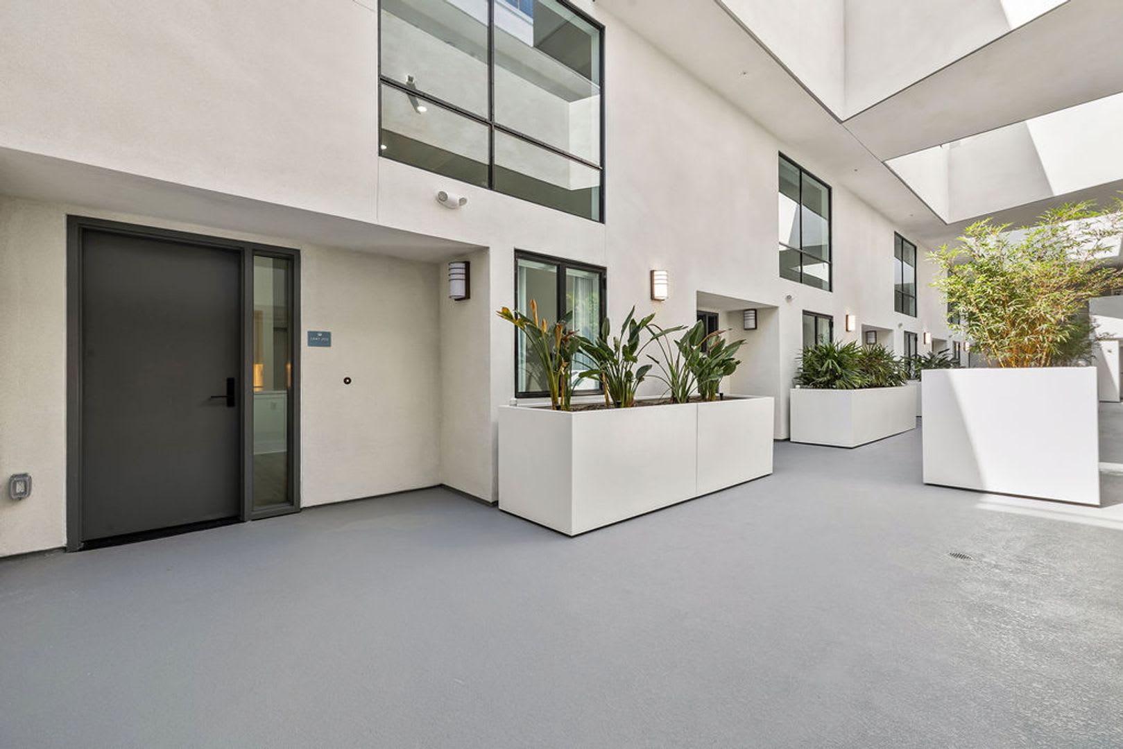 Brand-New Luxury Coastal Loft w/ Ocean Views in Dana Point’s Lantern District – photo 1