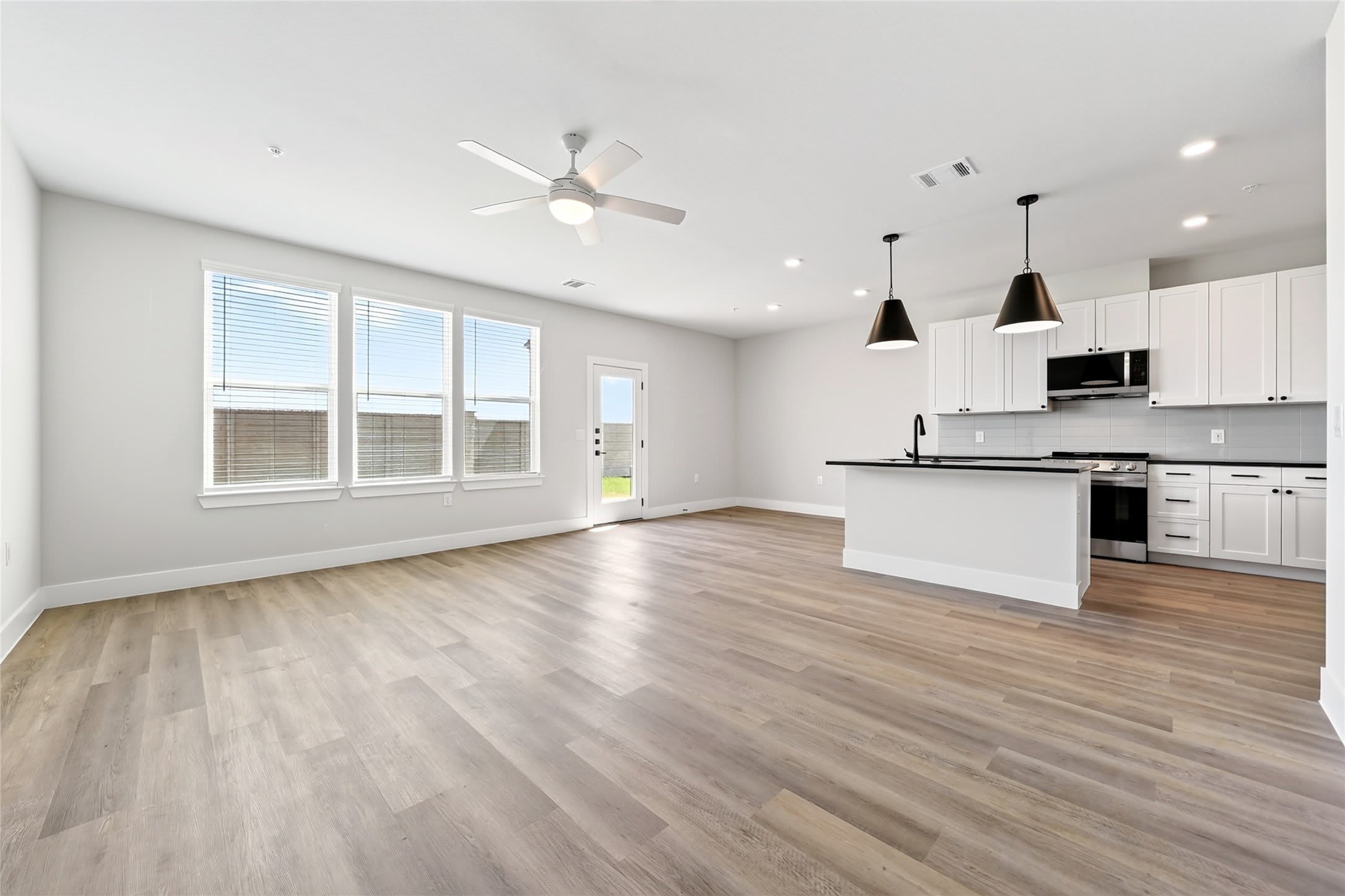 207 Melody Lane – photo 4