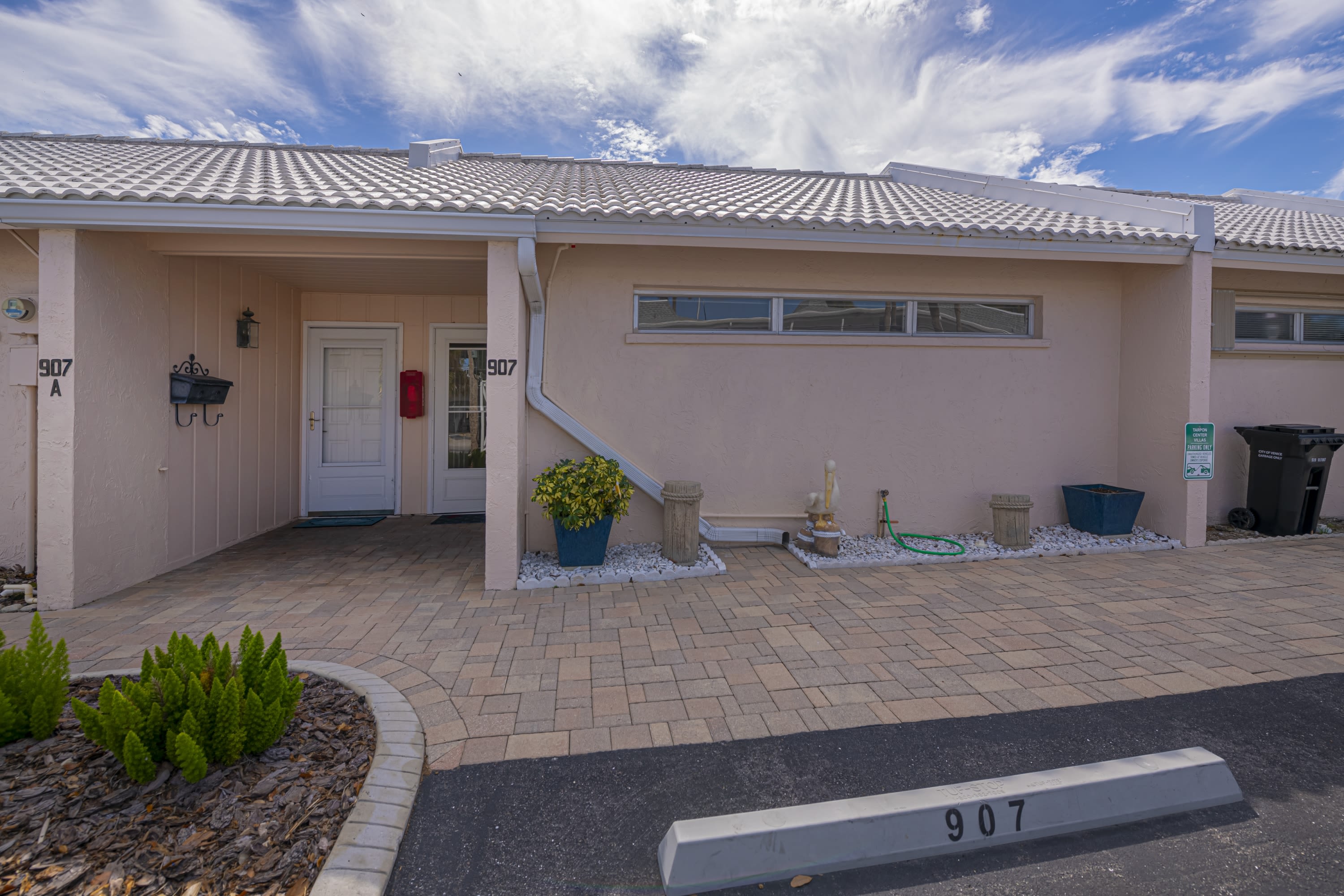 907 Gibbs Rd 6 – photo 4