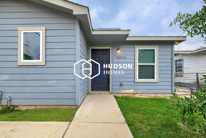3327 Martin Luther King Drive – photo 3