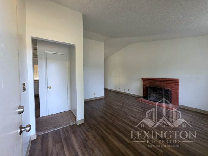 3232 Scotland Drive – photo 5