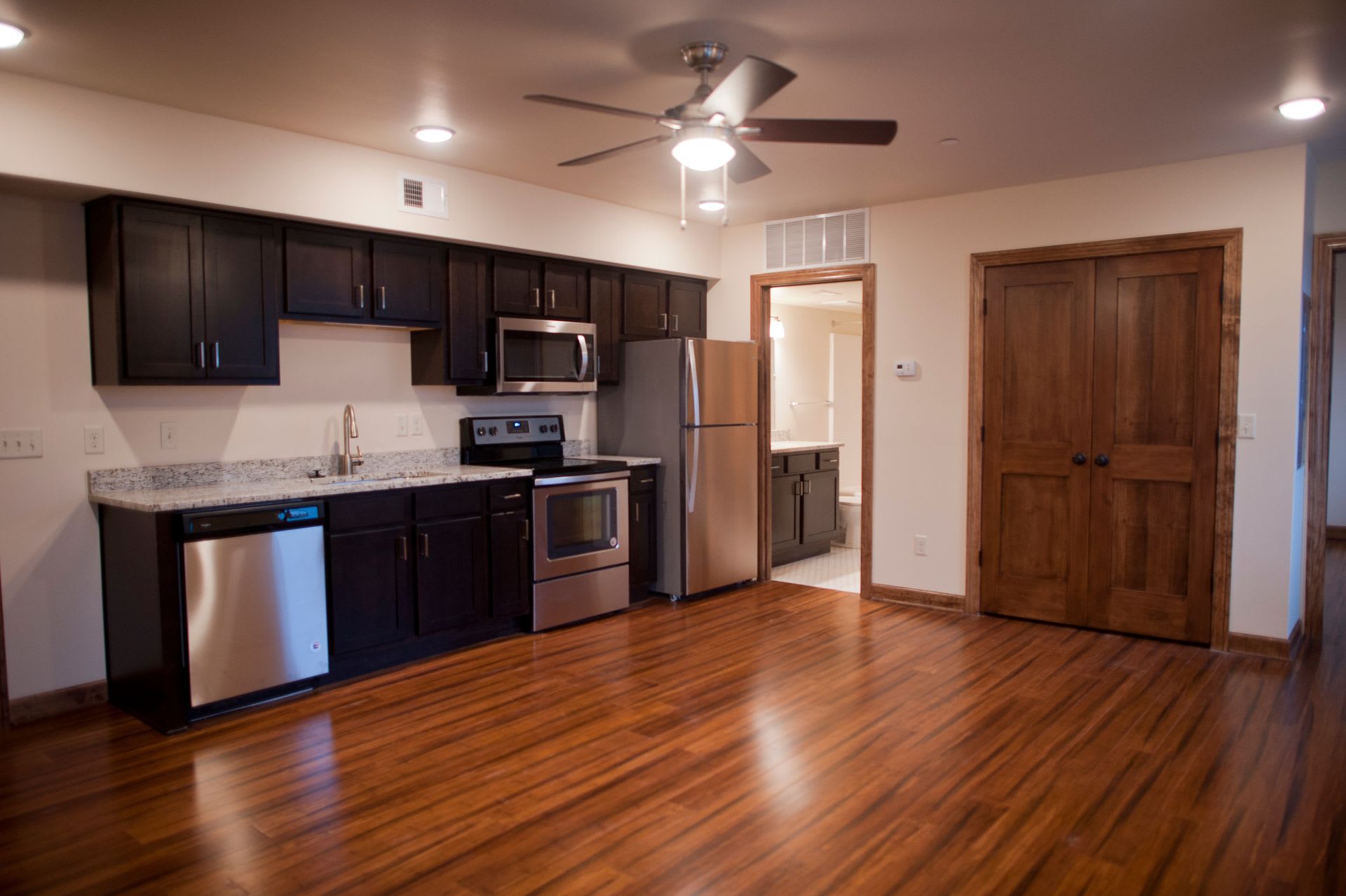 Beverly Lofts – photo 1