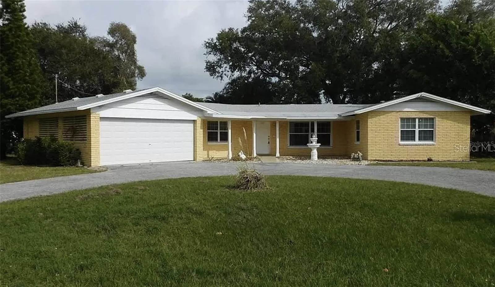 8185 Longbay Boulevard – photo 3