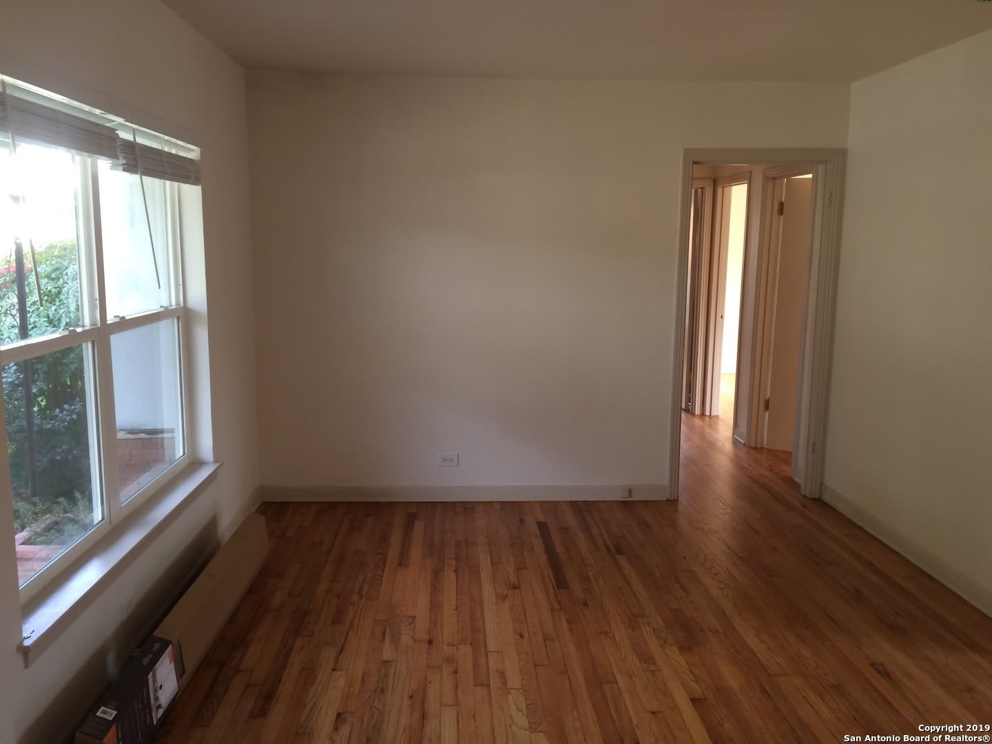 1204 WILTSHIRE AVE – photo 5