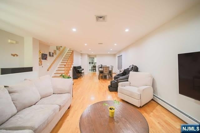 106 E Edsall Boulevard – photo 4