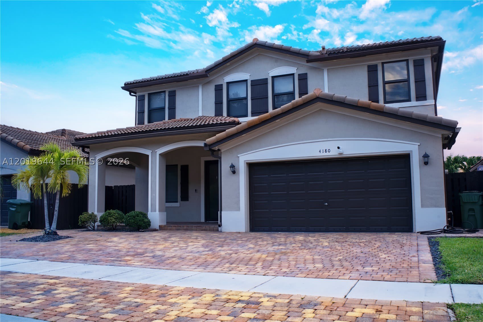 4180 NE 21st St – photo 3