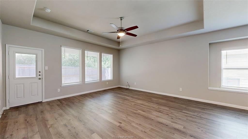 5789 Cerrillos Drive – photo 2