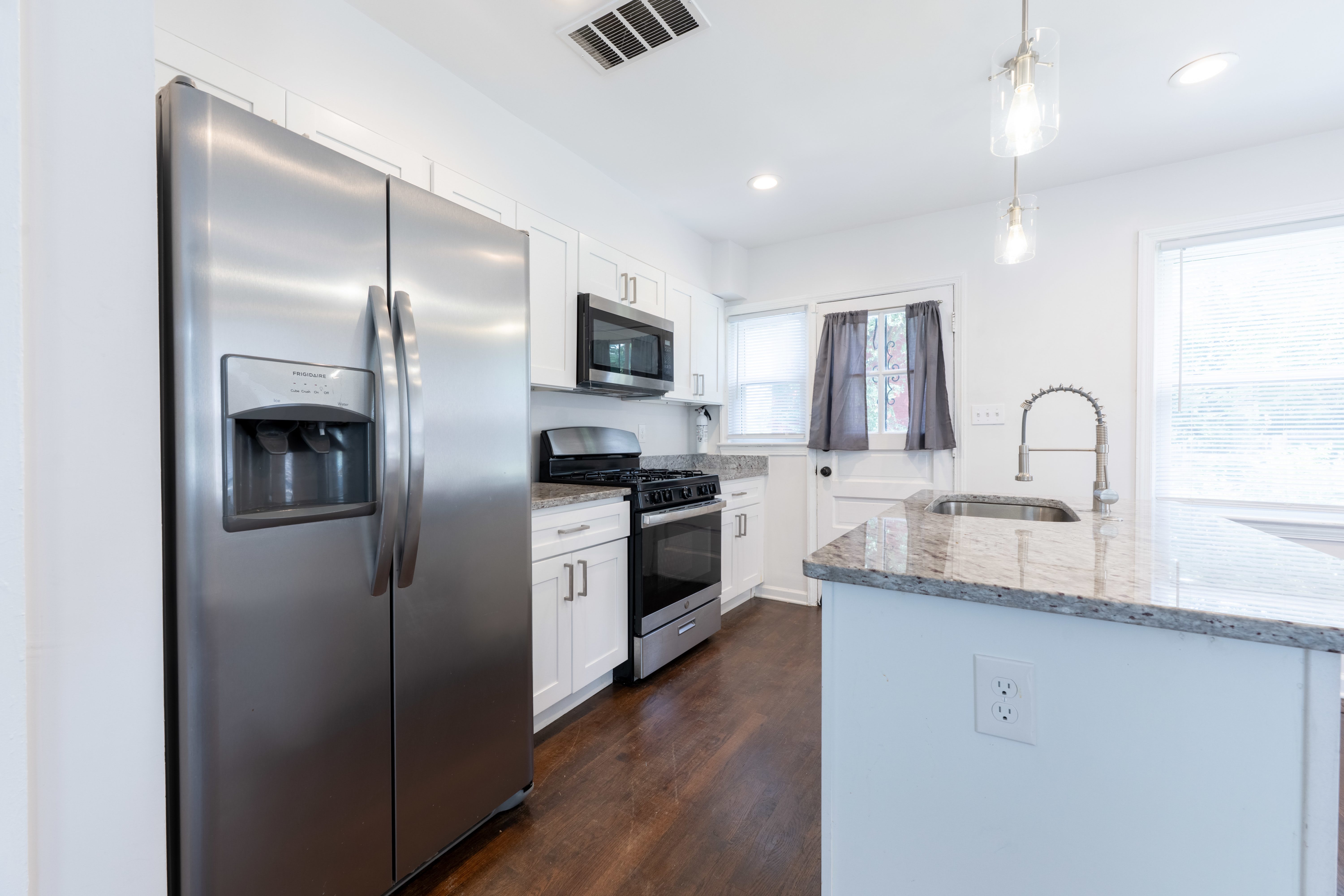 4502 Eads Place Northeast – photo 4