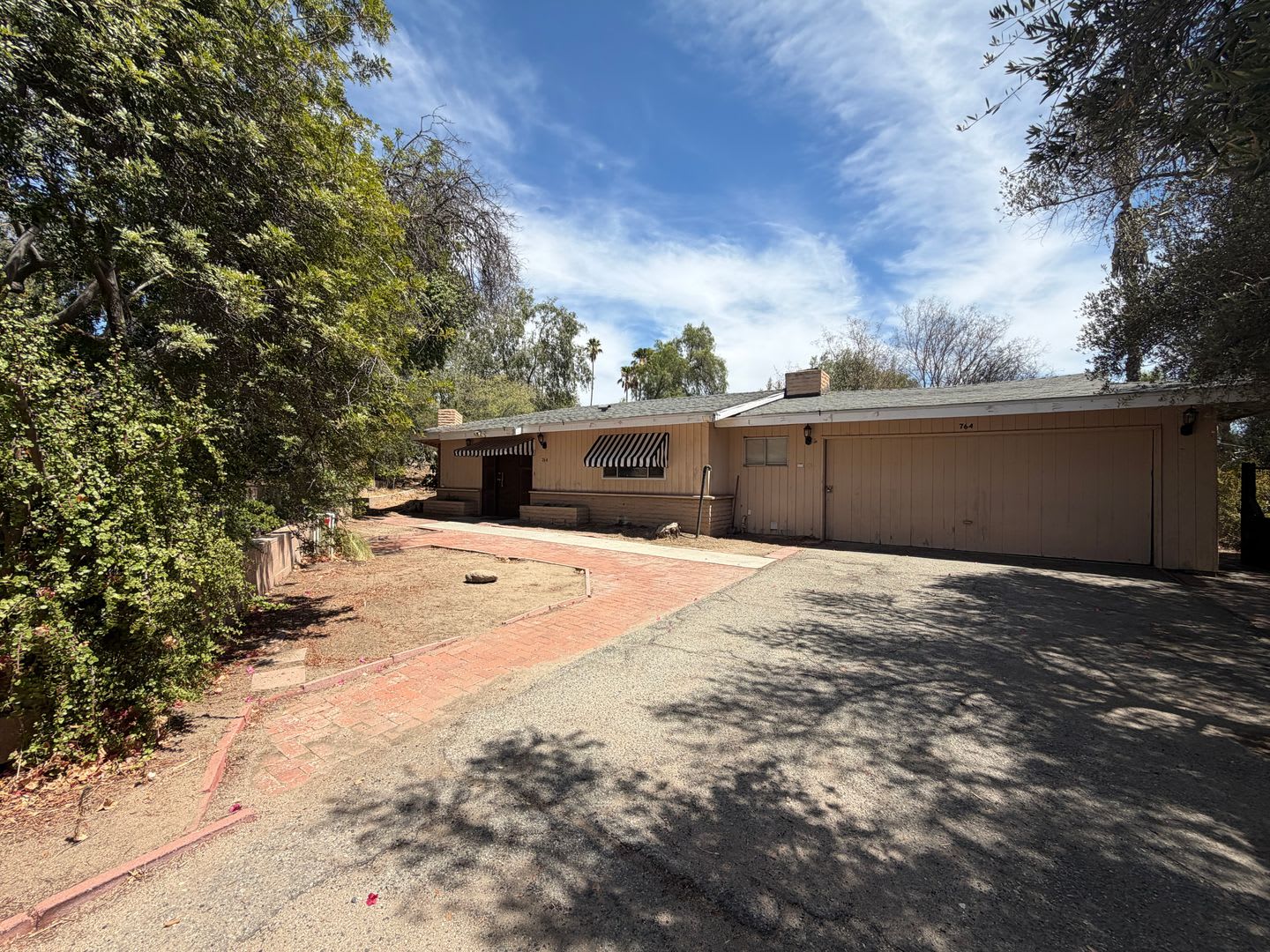 Riverside Home located near UCR – photo 2