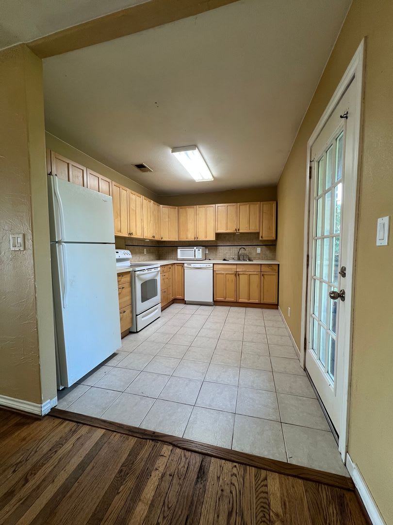 850 North Harbin Drive – photo 3