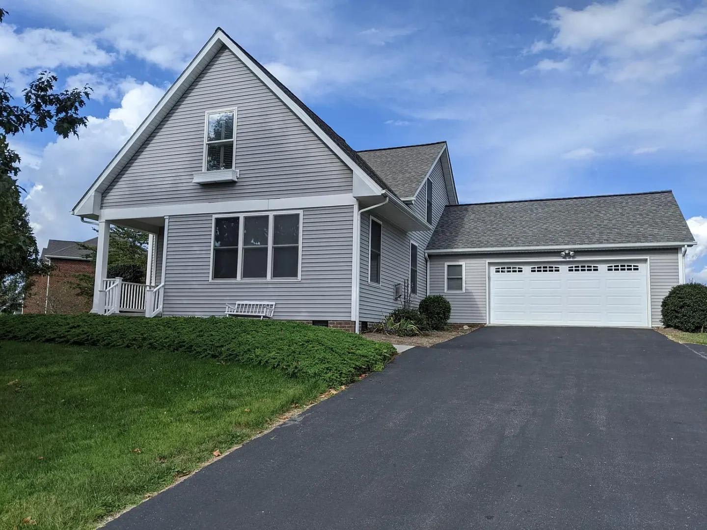 Spacious 3BR Home in Prices Meadow – photo 1