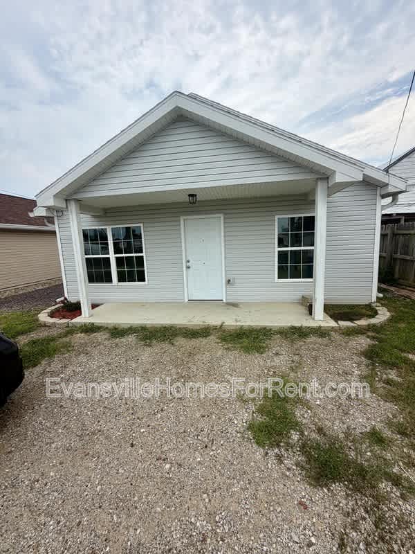1404 Oakley Street – photo 1