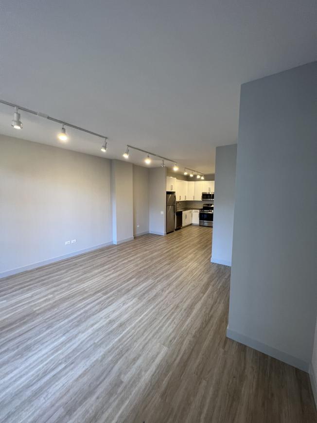 331 South Wells St. – photo 3
