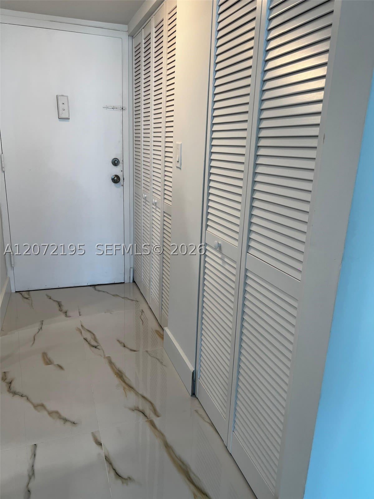 1035 West Ave – photo 3