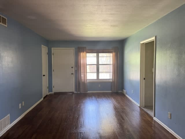 2108 Marshall Drive – photo 2
