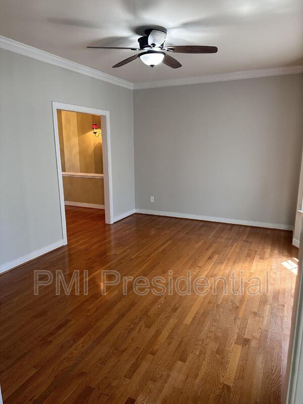 1213 Hawkins Wood Circle – photo 5