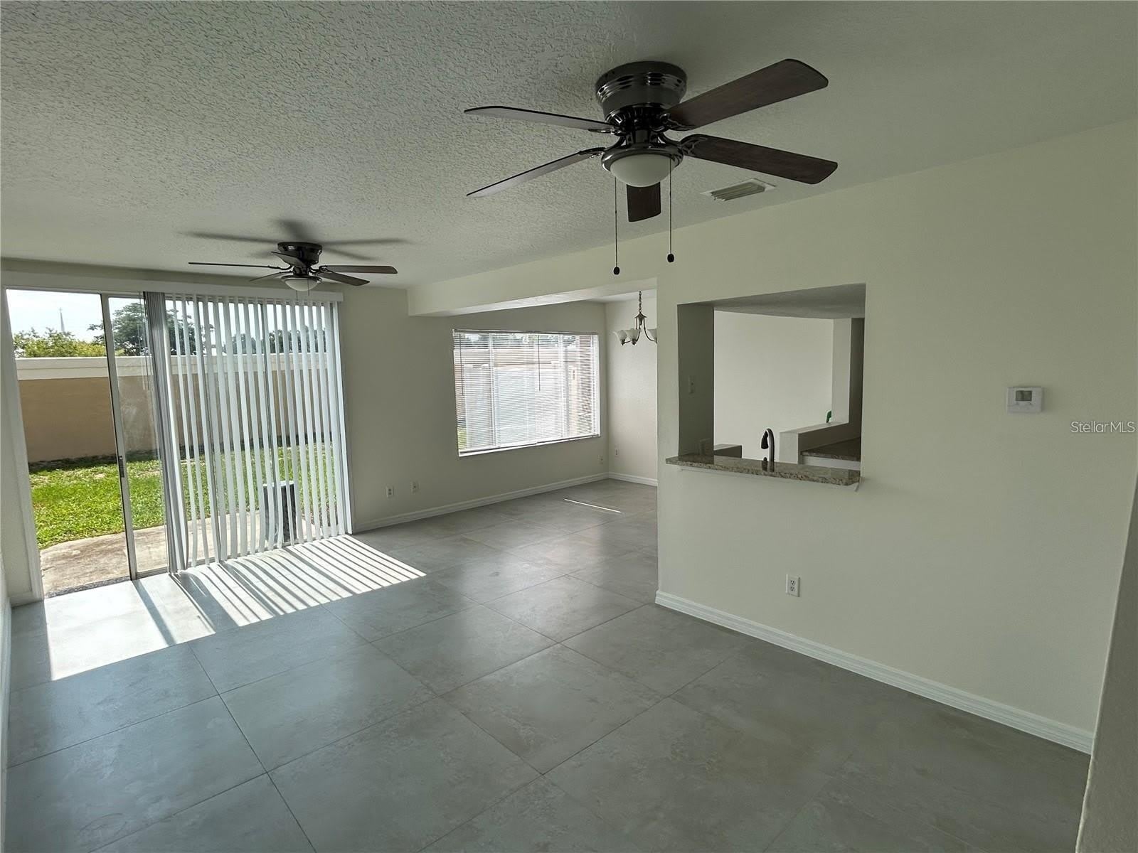 202 WASHINGTON PALM Loop – photo 3