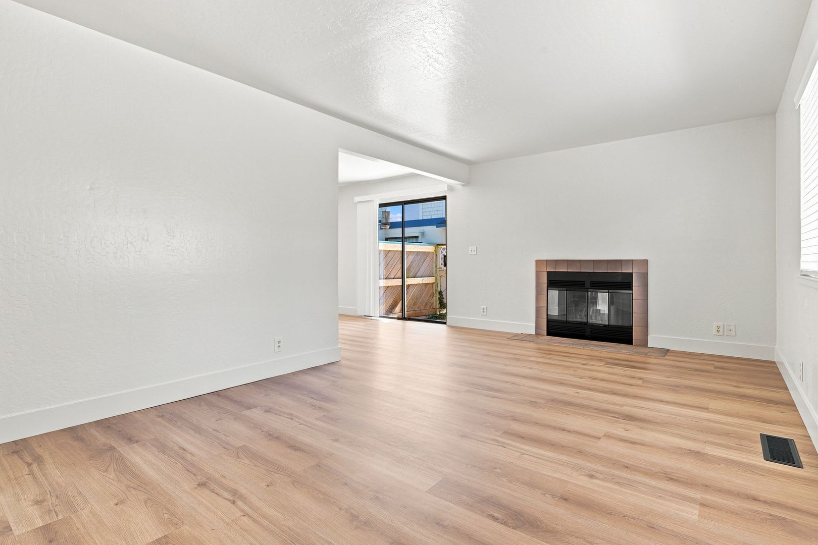 Updated Single Story Condominium – photo 2