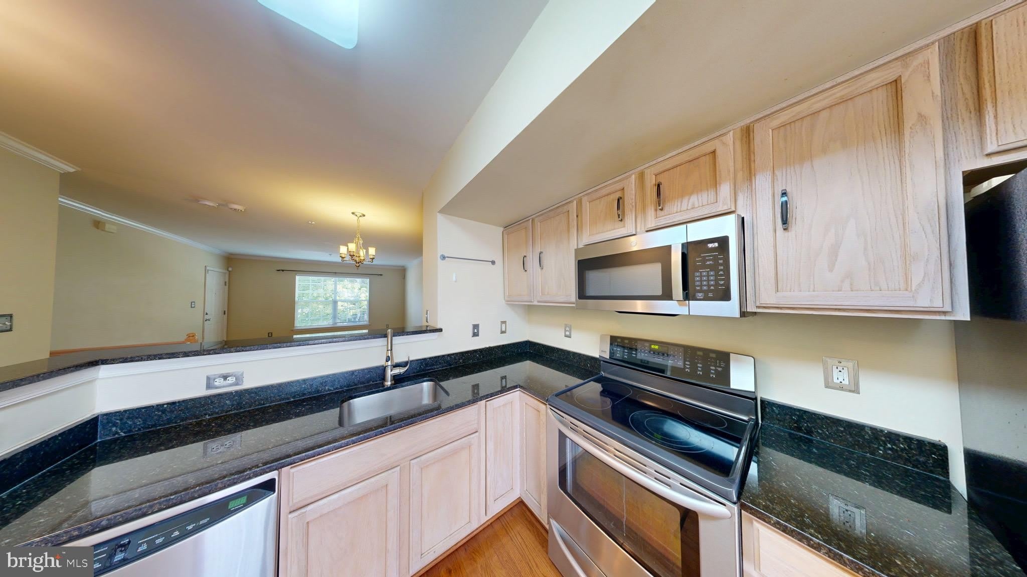 12820 REXMORE Drive – photo 4