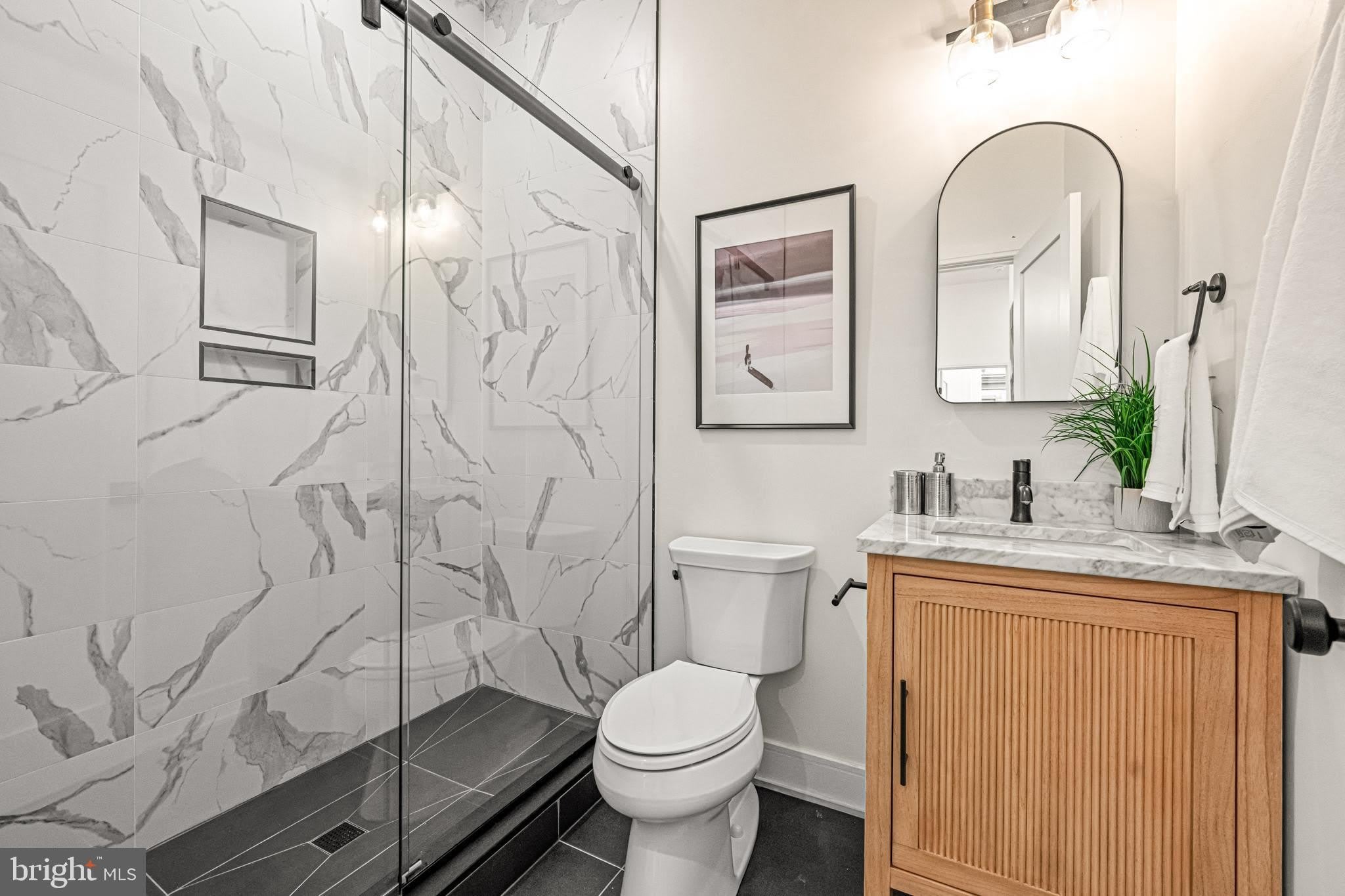 2303 Delancey Place – photo 4