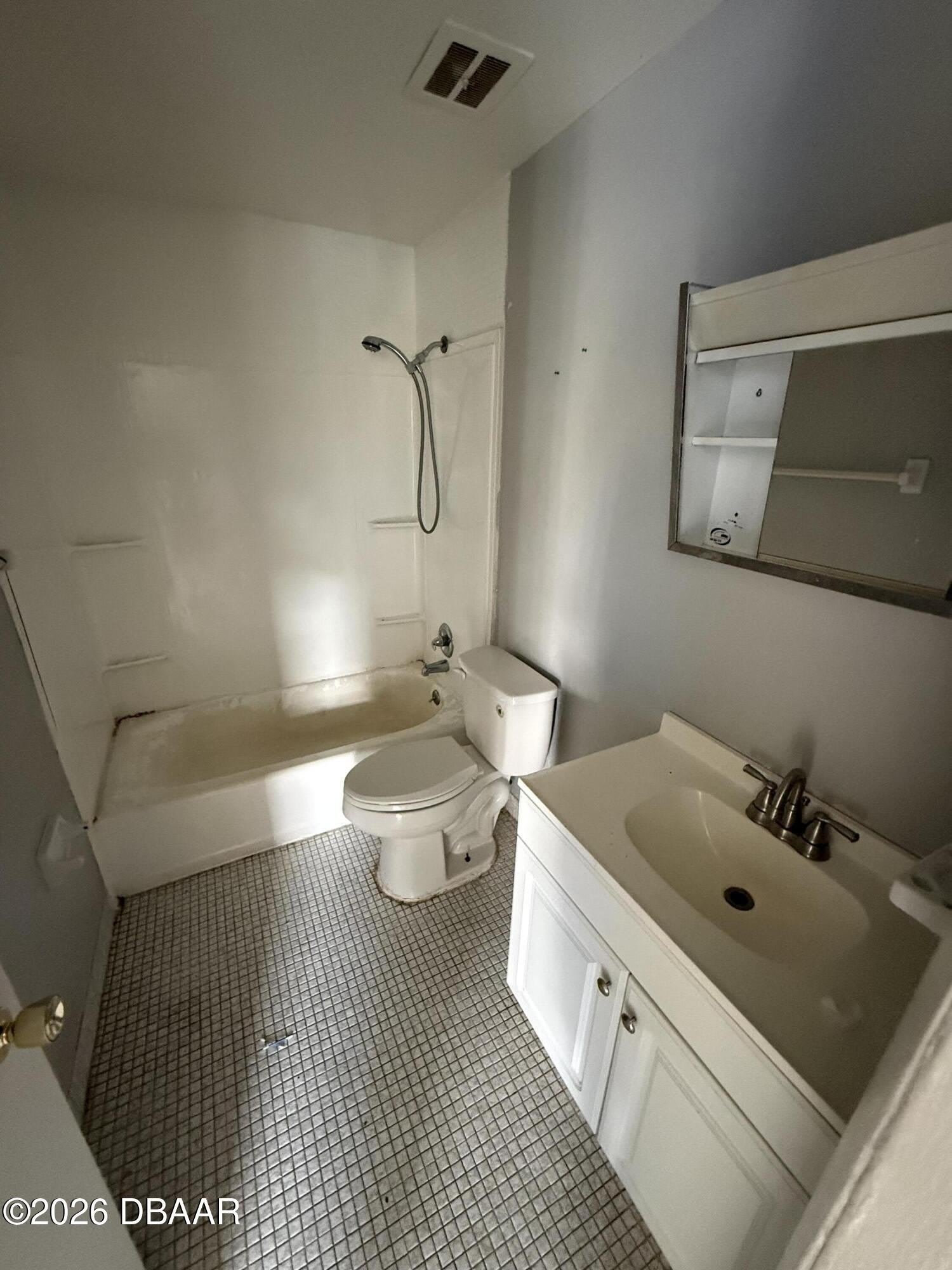 1850 S Park Avenue – photo 5