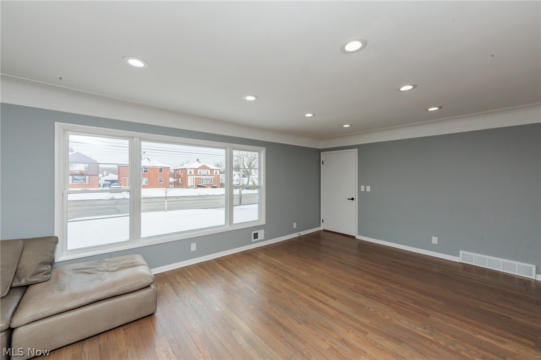 2539 Warrensville Center Road – photo 5