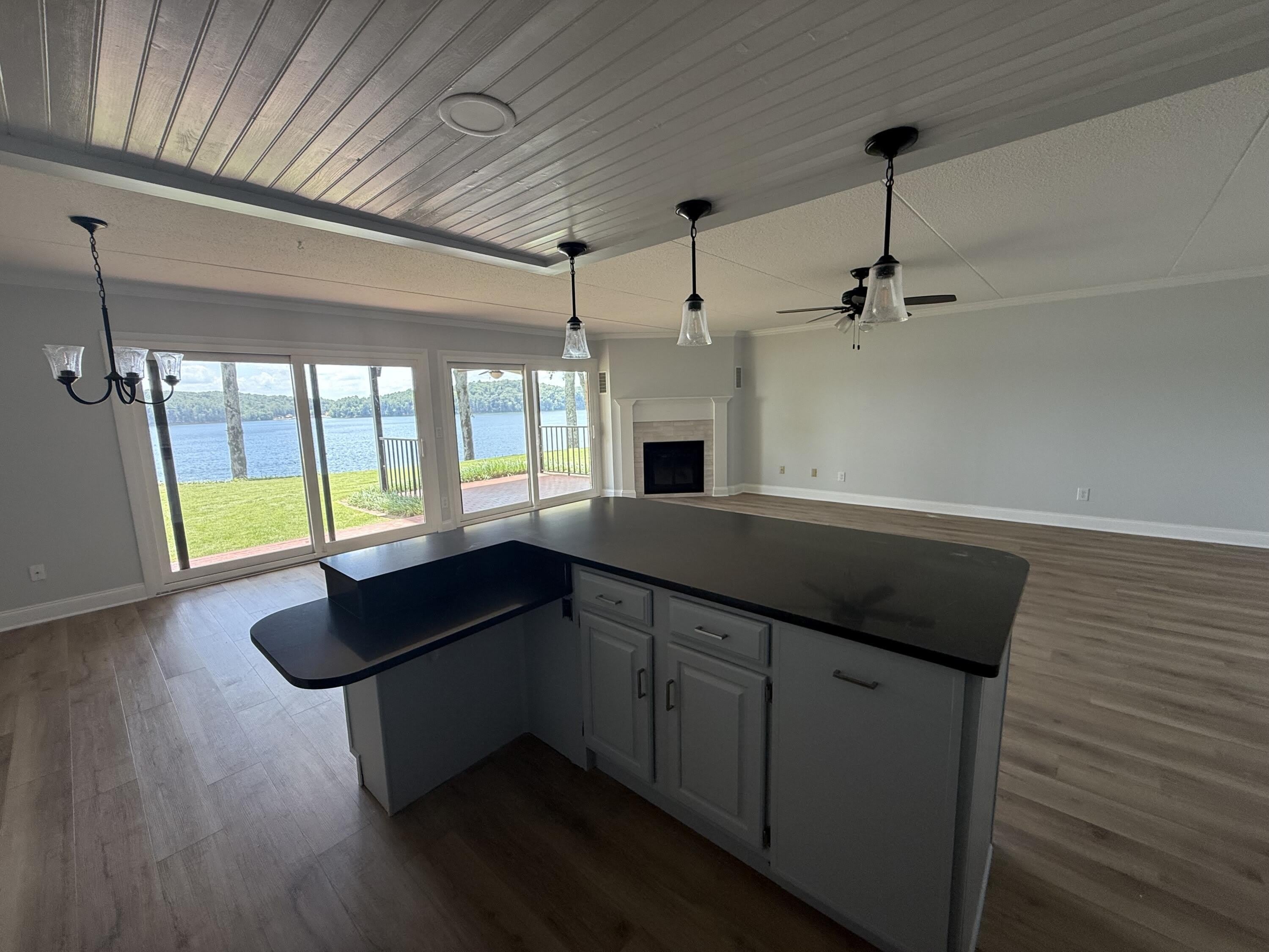 4336 Lakeshore Lane – photo 4