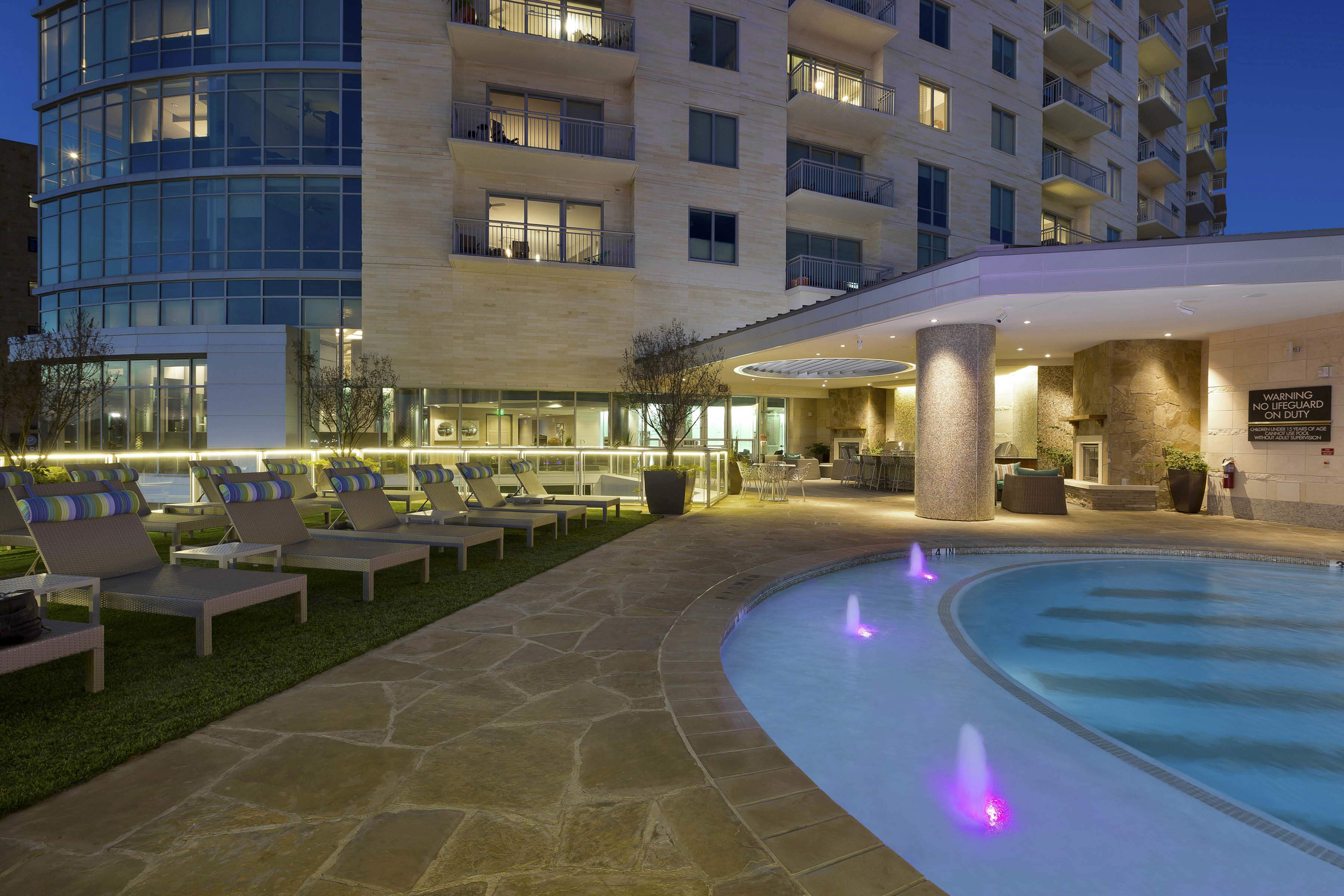 Gables Park Tower – photo 2