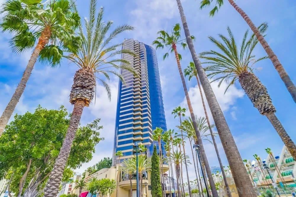 100 Harbor Drive – photo 2