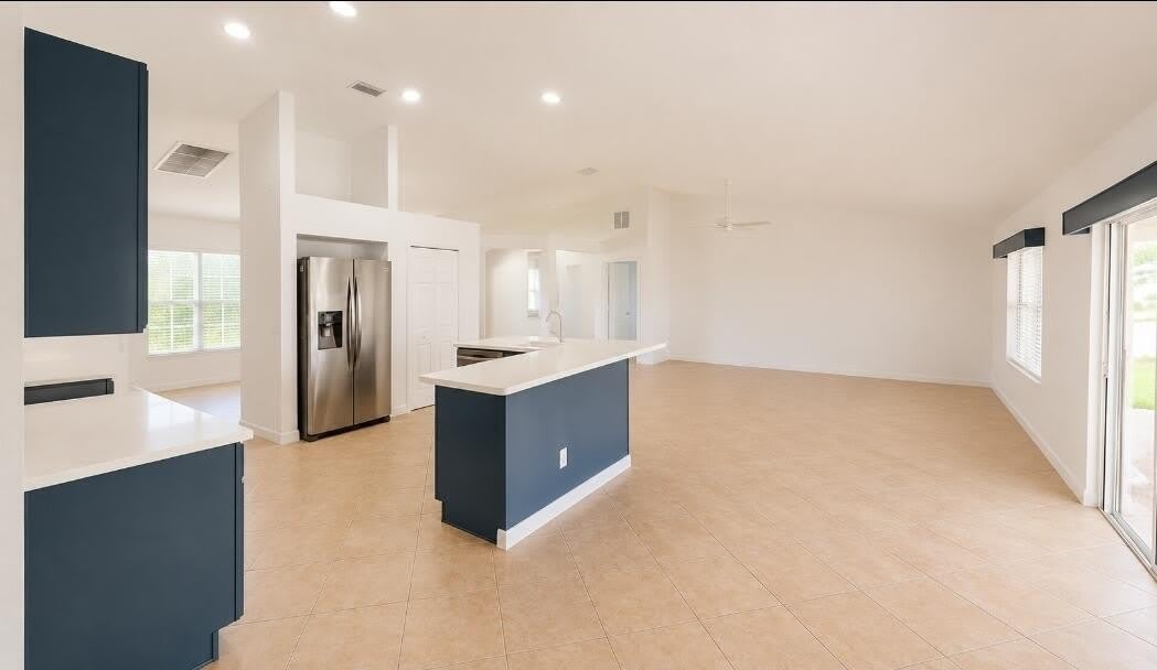 1567 SW Leisure Lane – photo 4