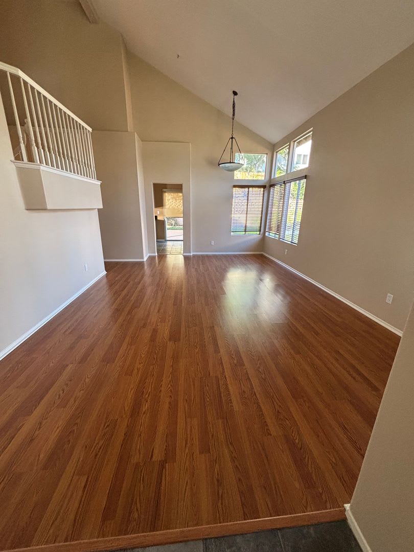 Beautiful 4 Bedrooms 2 Full Bathrooms Tenant Occupied Please Call To Schedule – photo 5