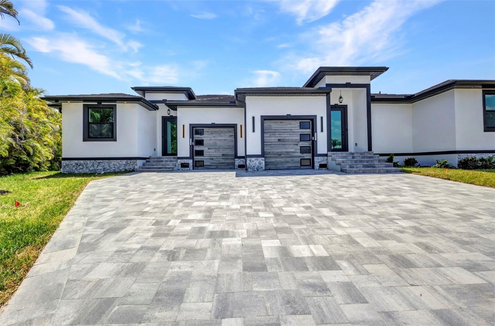 1327 WESLEY Drive – photo 4