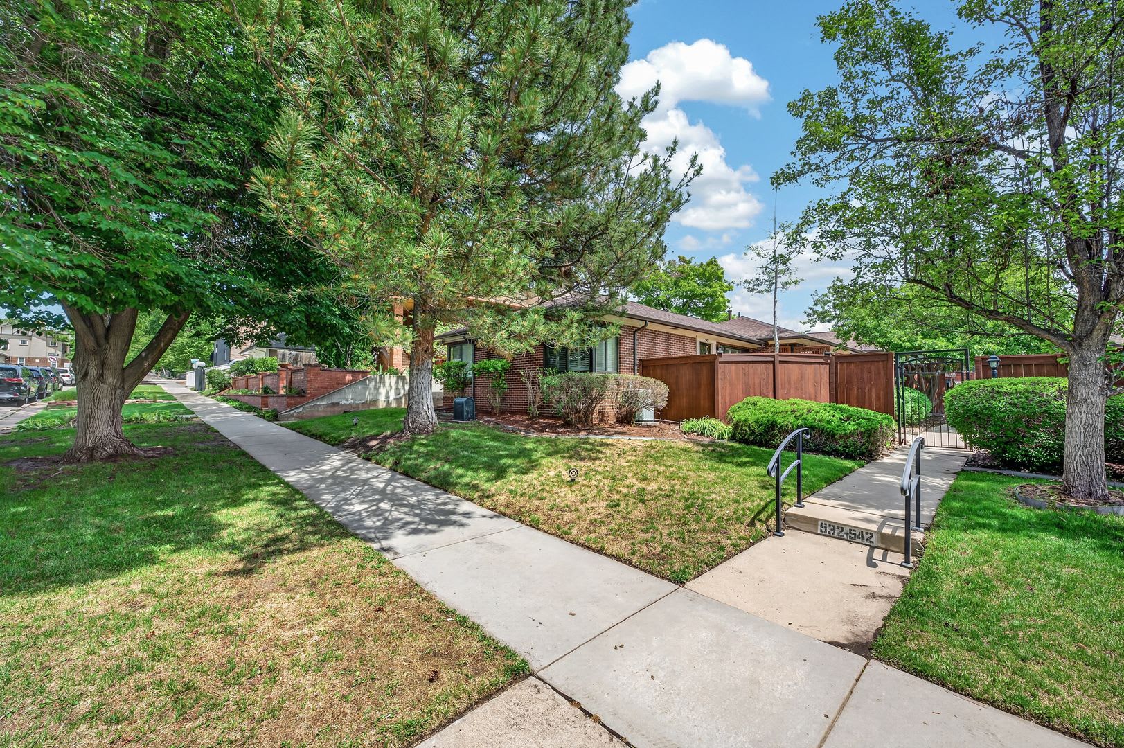 Beautiful Cherry Creek Condo – photo 4