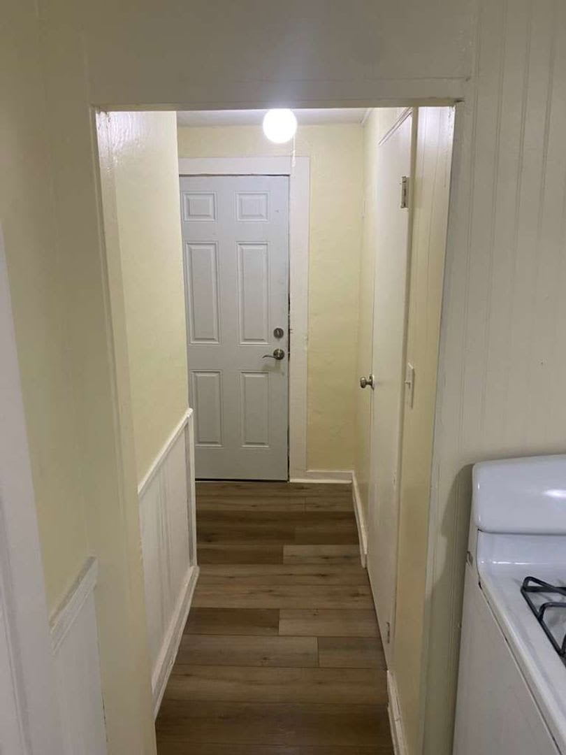 2219 W 103rd St – photo 5