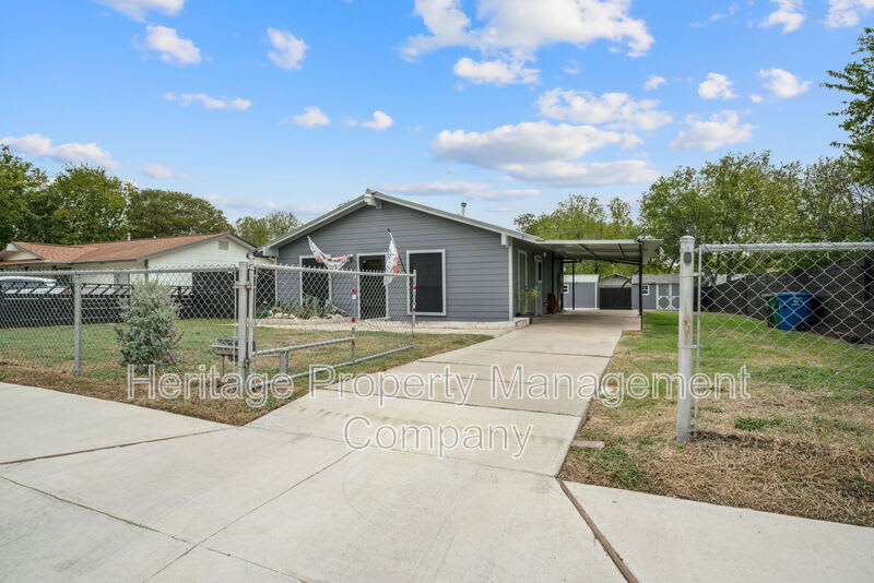 6022 Castle View Drive – photo 2