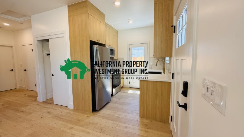 4104 16th Avenue – photo 3