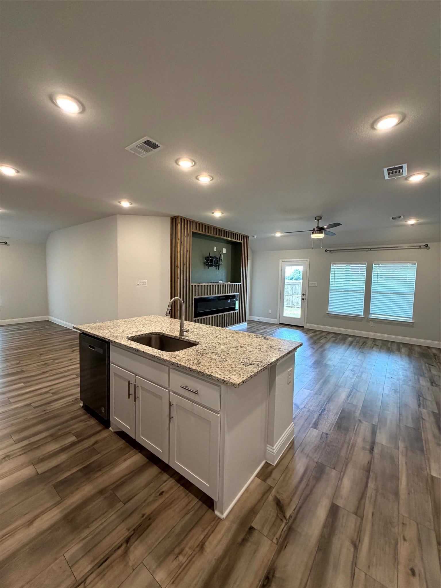 252 Fire Rock Drive – photo 3